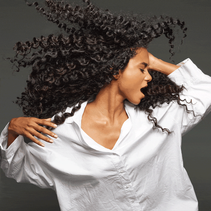 Get soft, crunch-free curly hair with Shook, a moisturizing spray for curly hair